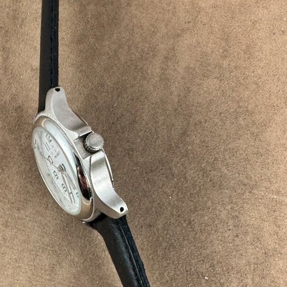 Vintage 1980\'s Peugeot 24/12 Nurses Watch  1-24 Numerals main image 7